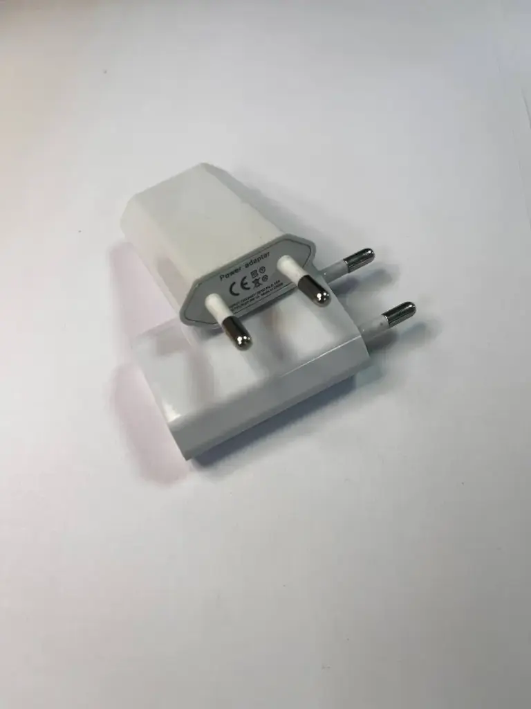 Сетевое зарядное устройство USB для iPhone "Призма"