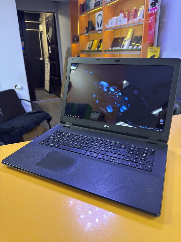 Ноутбук Acer N15Q4 (ES1-731G-P25D)